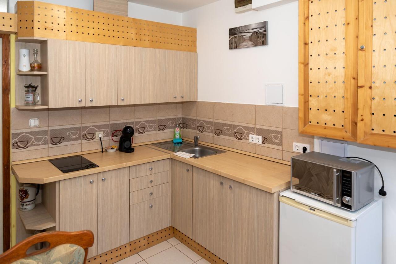 Mineral Apartman Diamond Nyiregyhaza Exterior photo